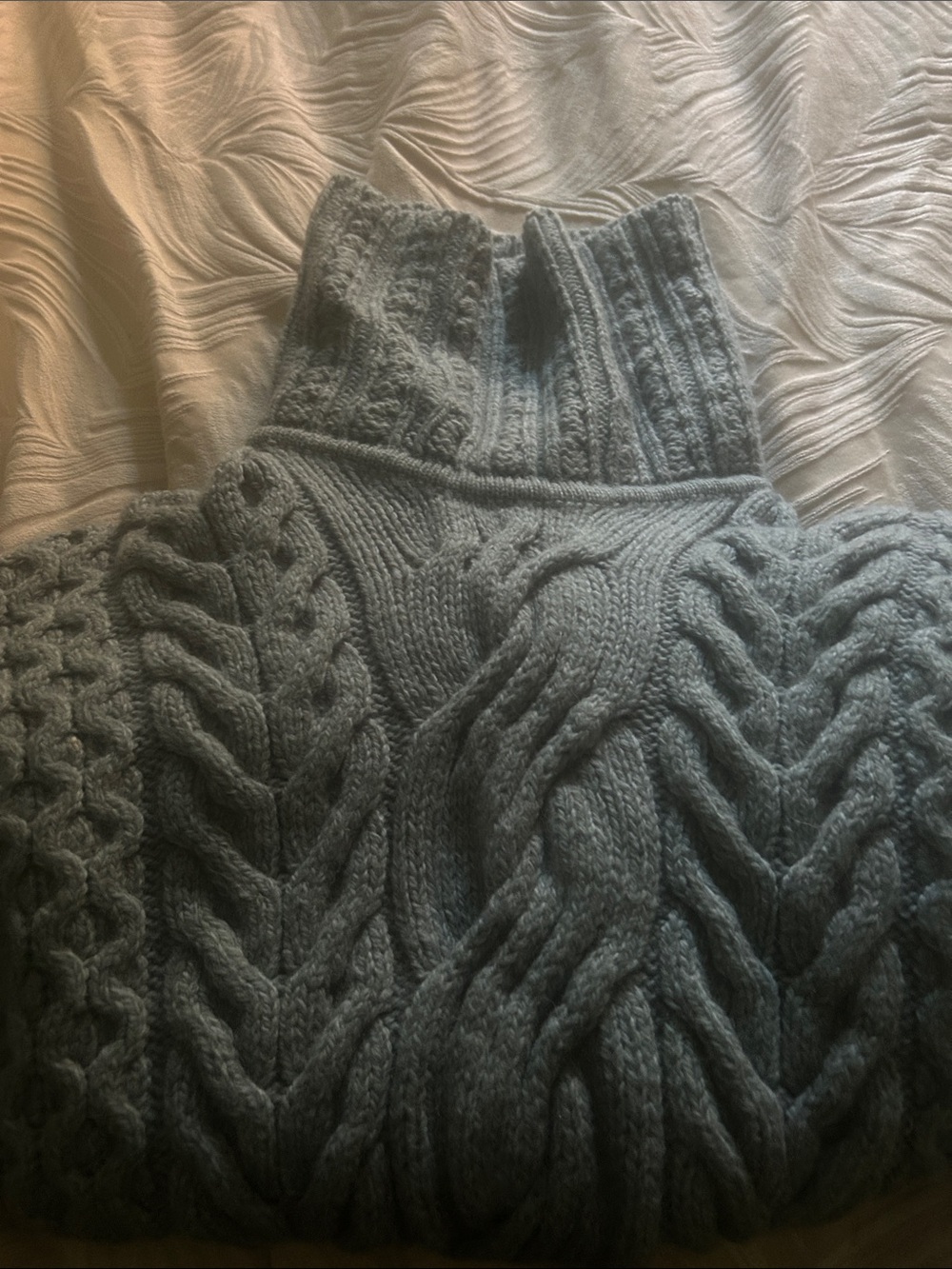 Women's Cable Knit Turtleneck Sweater - Gray